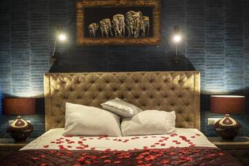 Фото номера Улучшенный двухместный номер с 1 кроватью Отель Hotel Strzelnica г. Kochcice 6